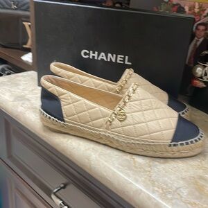 Chanel shoes, size 9 (loafer)